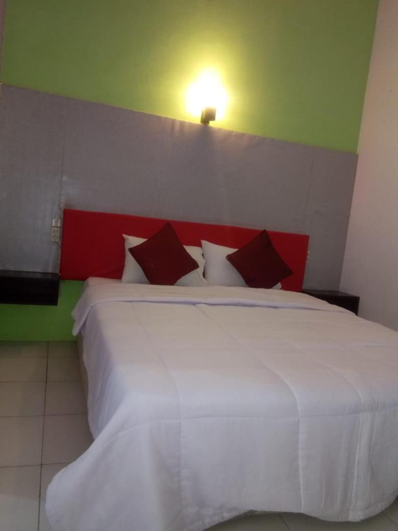 Hotel Segara Mandala Negara  Cameră foto